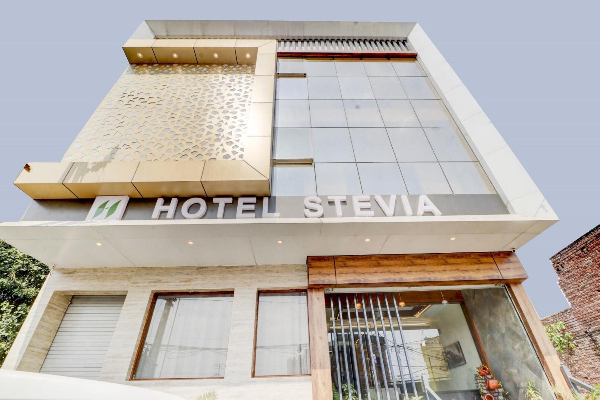 Hotel O Stevia Zirakpur Exterior foto